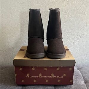 Lamo Dark Brown Sheepskin Boots